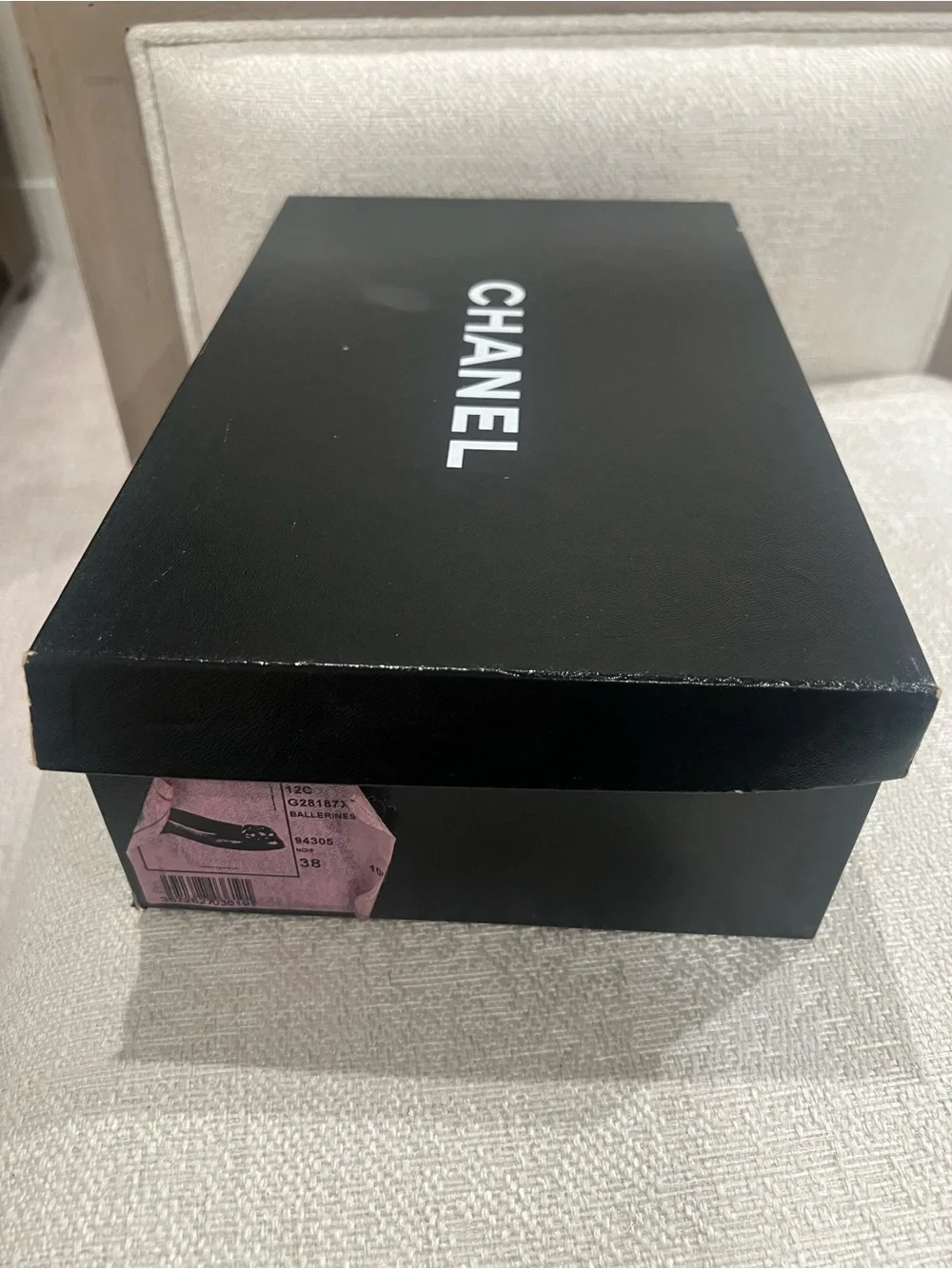 CHANEL Black Leather Camellia Round-Toe Flats